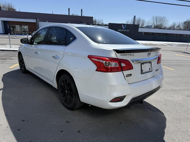 nissan Sentra 2018 - 6