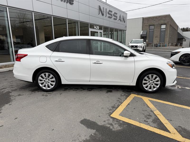 nissan Sentra 2019 - 8