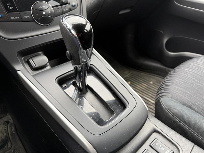 nissan Sentra 2019 - 16