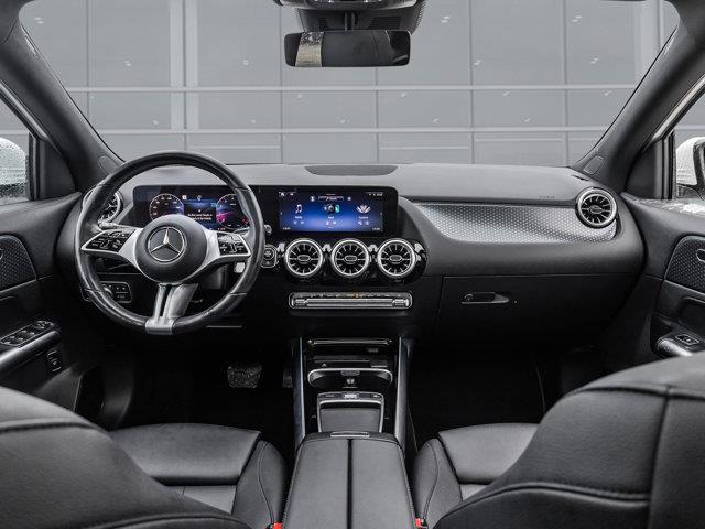mercedes-benz GLA 250 2024 - 26