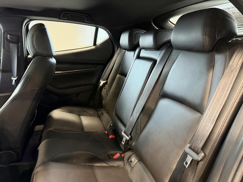 mazda Mazda3 2022 - 8