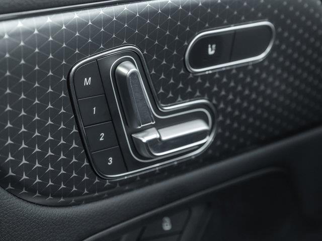 mercedes-benz GLA 250 2026 - 18