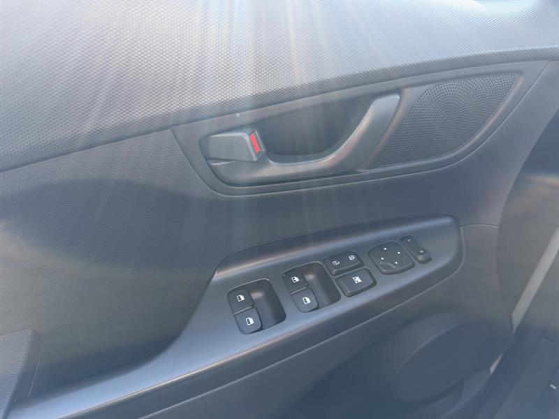 hyundai Kona 2023 - 16