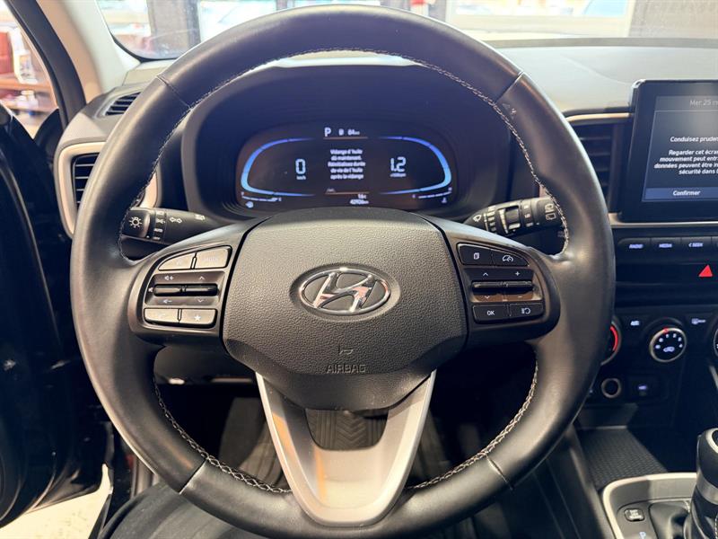 hyundai Venue 2023 - 17