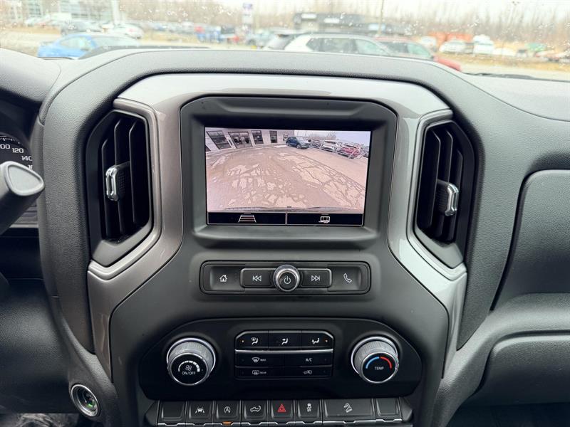 chevrolet Silverado 1500 2024 - 23