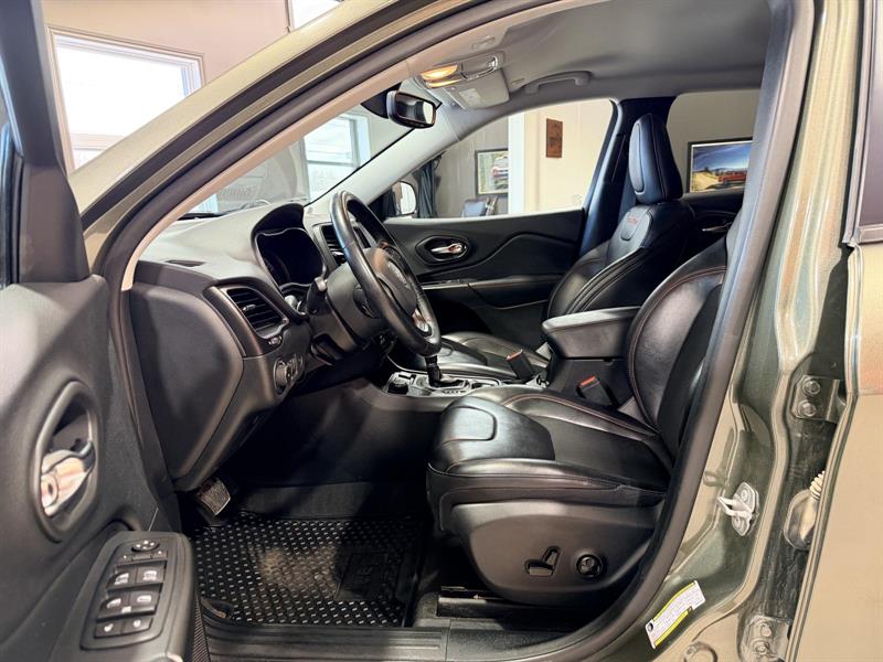 jeep Cherokee 2020 - 16