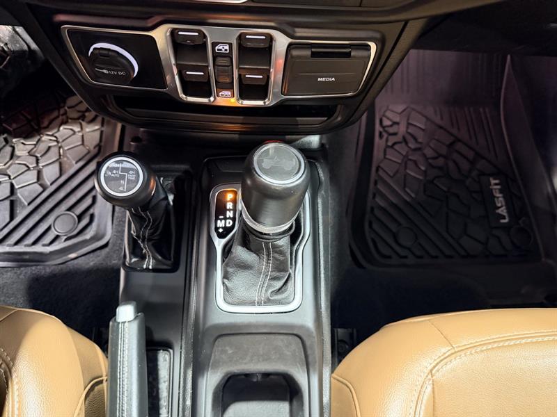 jeep Wrangler 2022 - 28