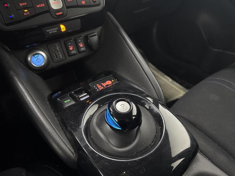 nissan LEAF 2022 - 15