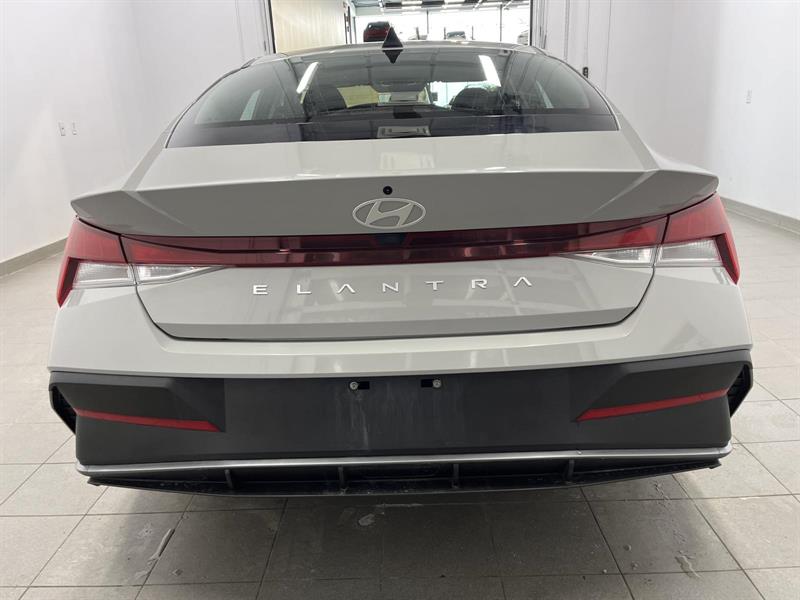 hyundai Elantra 2024 - 4