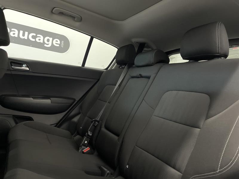 kia Sportage 2022 - 11