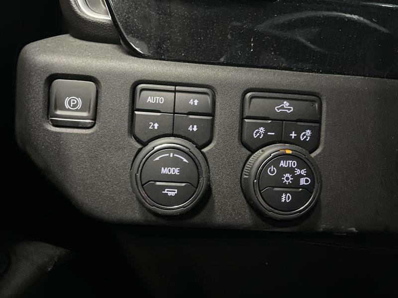 chevrolet Silverado 1500 2024 - 14
