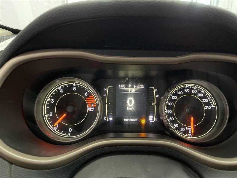 jeep Cherokee 2017 - 11