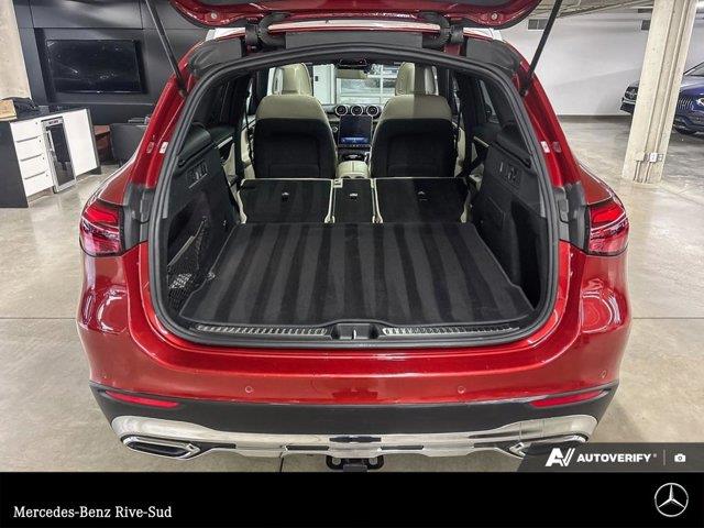 mercedes-benz GLC 2023 - 26