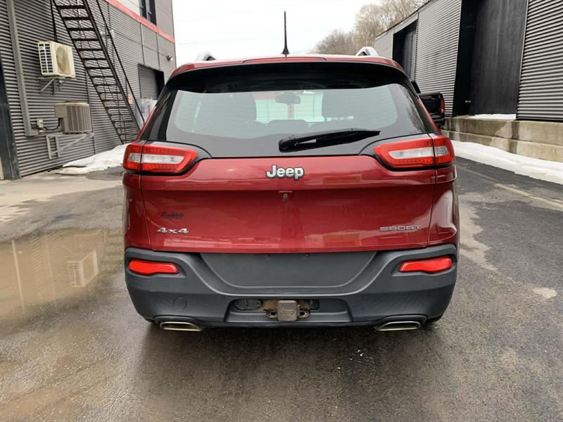 jeep Cherokee 2015 - 6