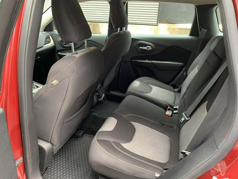jeep Cherokee 2015 - 12