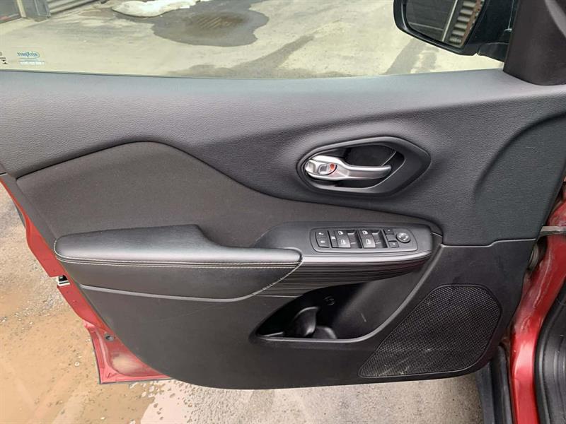 jeep Cherokee 2015 - 14