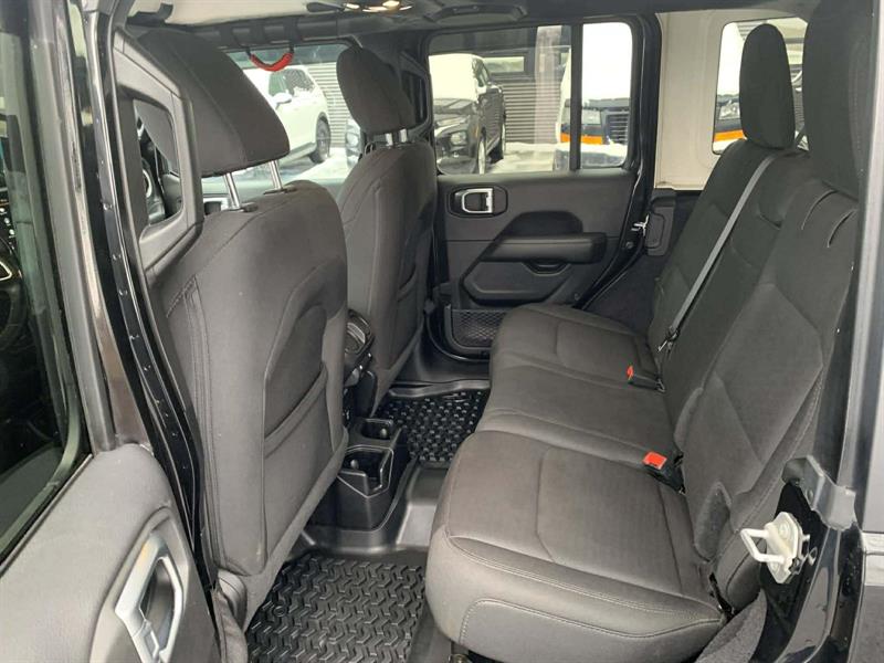 jeep Wrangler 2020 - 11
