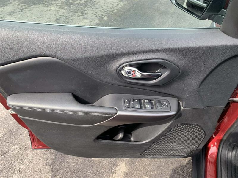 jeep Cherokee 2019 - 13