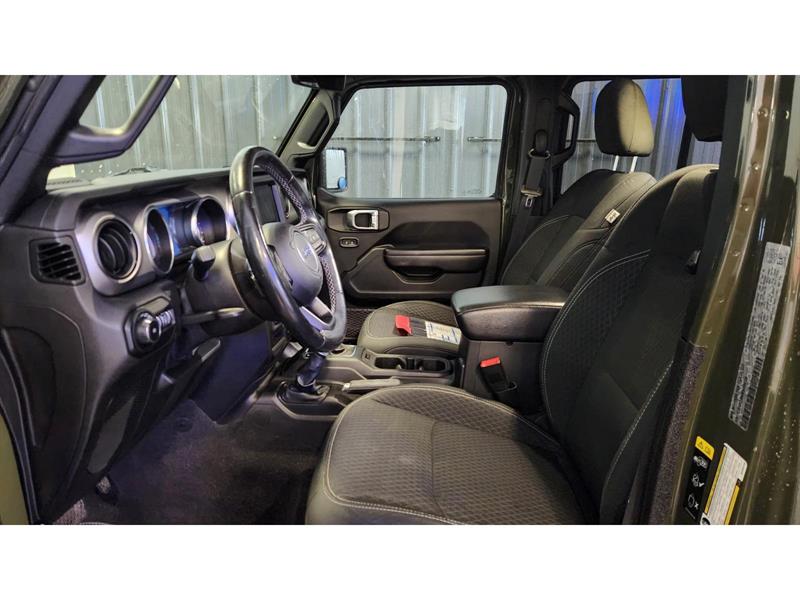 jeep Wrangler 2021 - 11