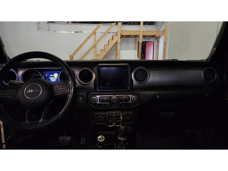 jeep Wrangler 2021 - 13