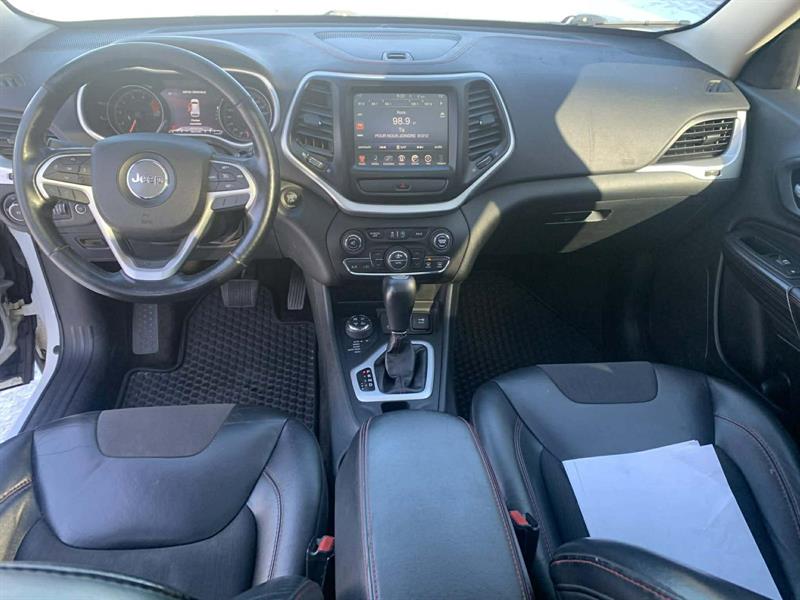 jeep Cherokee 2016 - 10