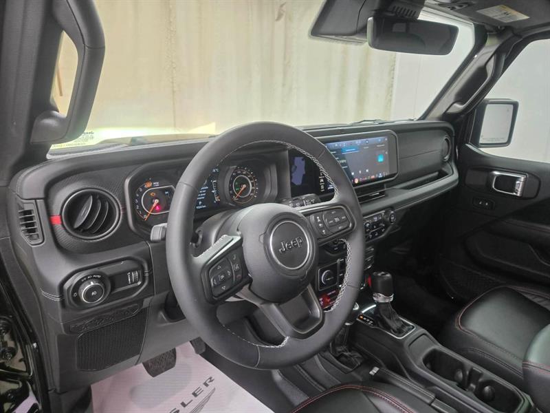 jeep Wrangler 2025 - 8