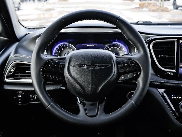 chrysler Pacifica 2022 - 29