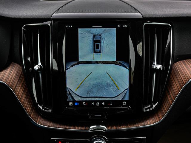 volvo XC60 2024 - 25