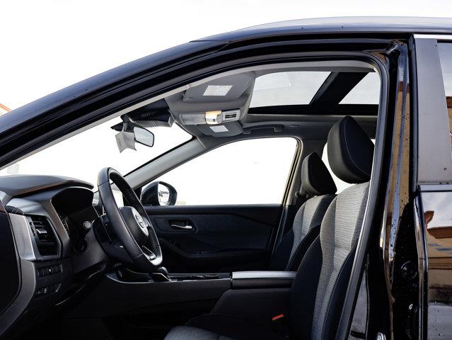 nissan Rogue 2023 - 16