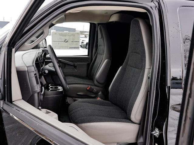 chevrolet Express Cargo Van 2025 - 16