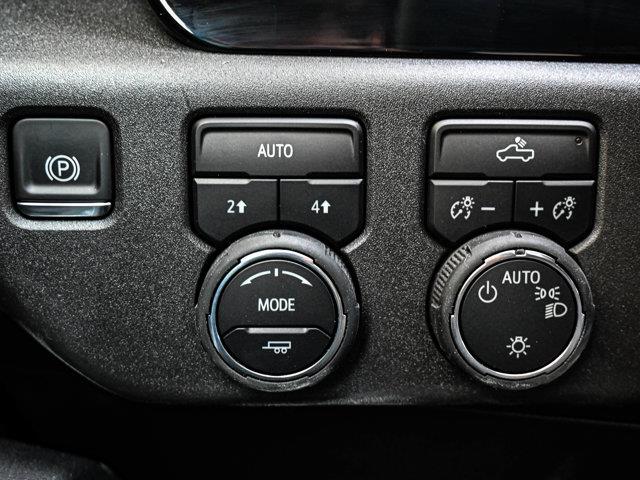chevrolet Silverado 1500 2025 - 18