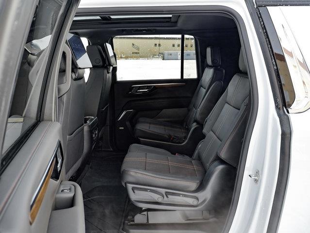 chevrolet Suburban 2026 - 32