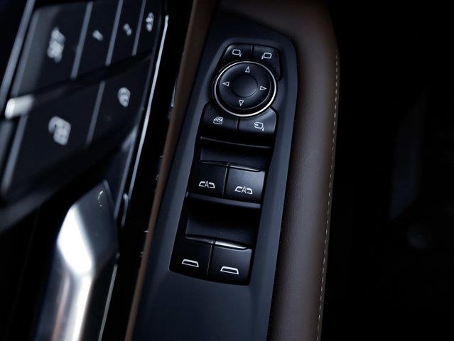 chevrolet Suburban 2026 - 18