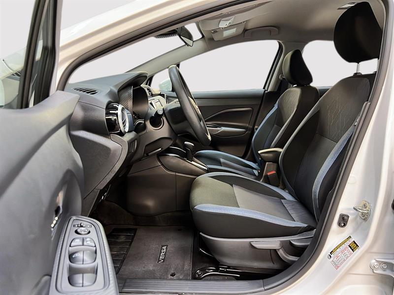 nissan Versa 2025 - 7