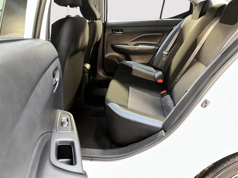 nissan Versa 2025 - 9