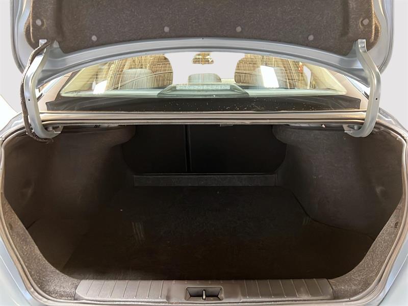 nissan Sentra 2024 - 12