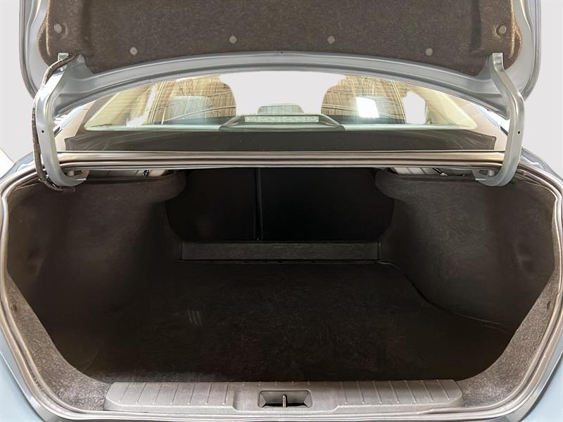 nissan Sentra 2024 - 12