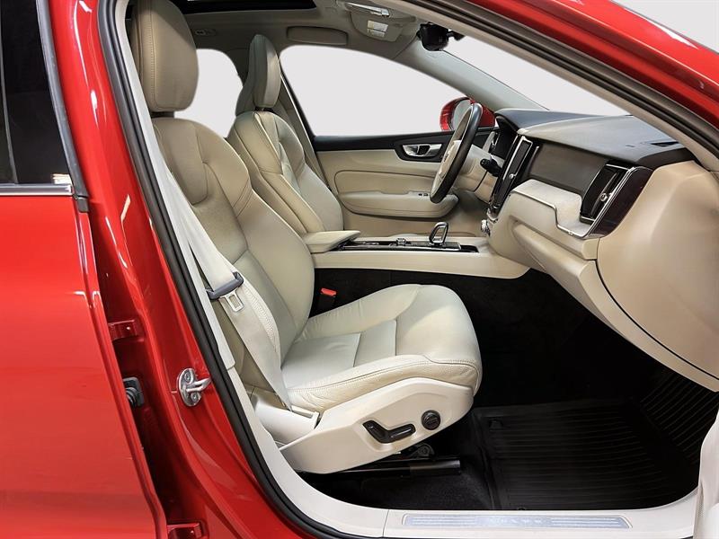 volvo XC60 2023 - 8