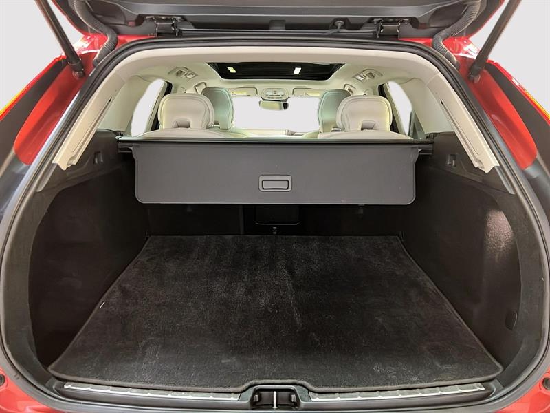 volvo XC60 2023 - 14