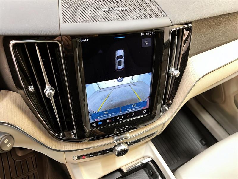 volvo XC60 2023 - 19