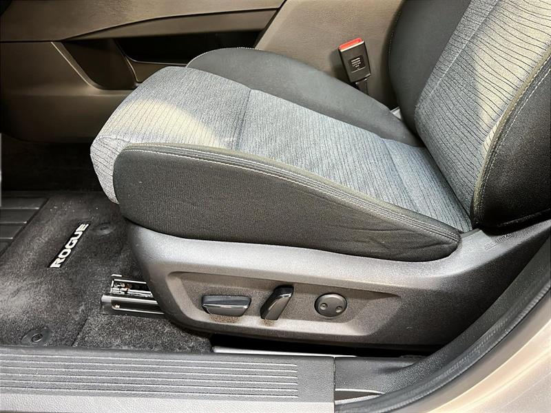 nissan Rogue 2023 - 25