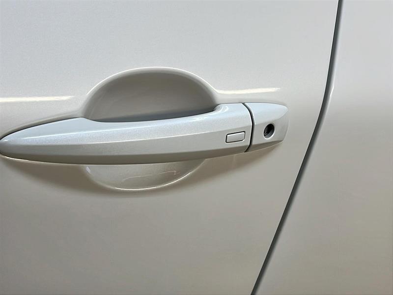 nissan Rogue 2023 - 25