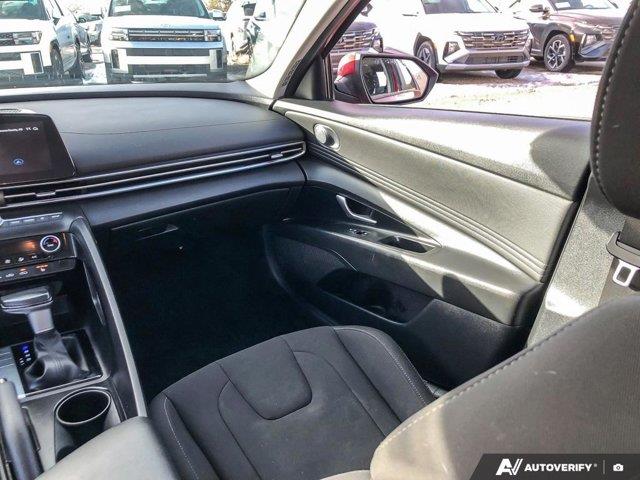 hyundai Elantra 2023 - 24