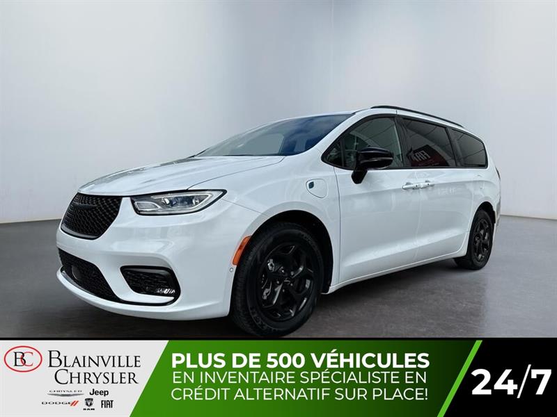 chrysler Pacifica Hybrid 2024