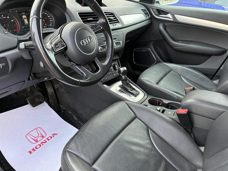 audi Q3 2017 - 14