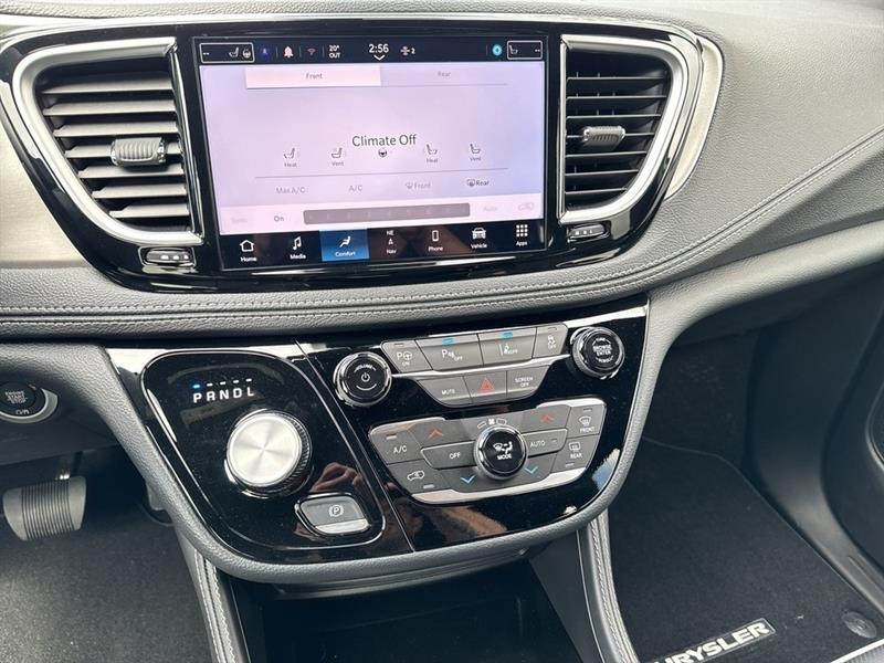 chrysler Pacifica Hybrid 2024 - 17
