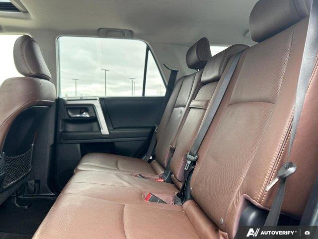 toyota 4Runner 2023 - 26