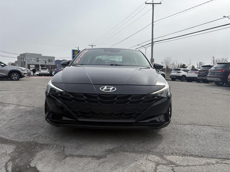 hyundai Elantra 2022 - 2