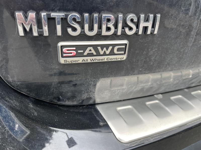 mitsubishi Outlander 2016 - 8