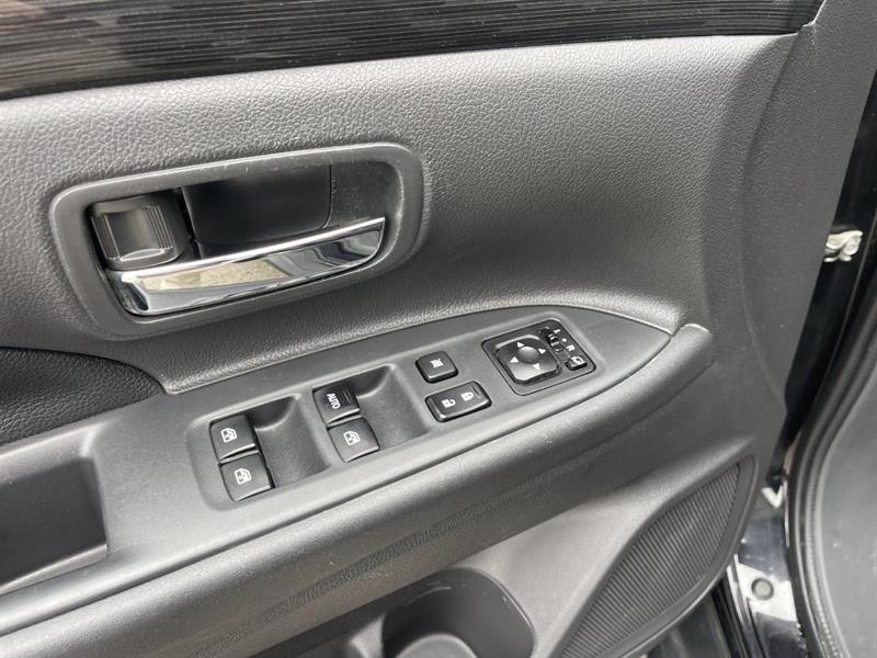 mitsubishi Outlander 2016 - 14